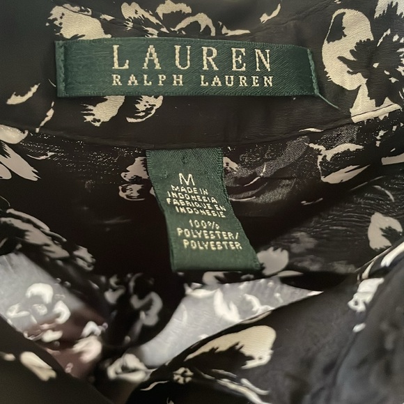 Ralph Lauren beautiful silky floral button down blouse - Picture 3 of 8